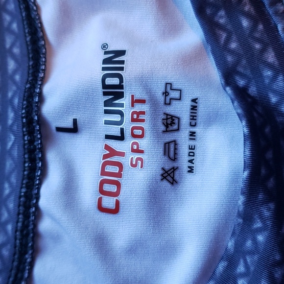 Cody Lundin Sport Gray Batman Short Sleeve Shirt - Picture 2 of 8